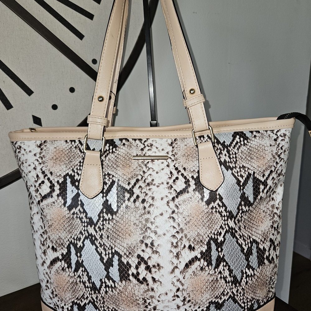 Beige Snake-Print Tote Bag - Women